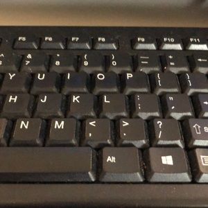 Meet your Posher, Dee